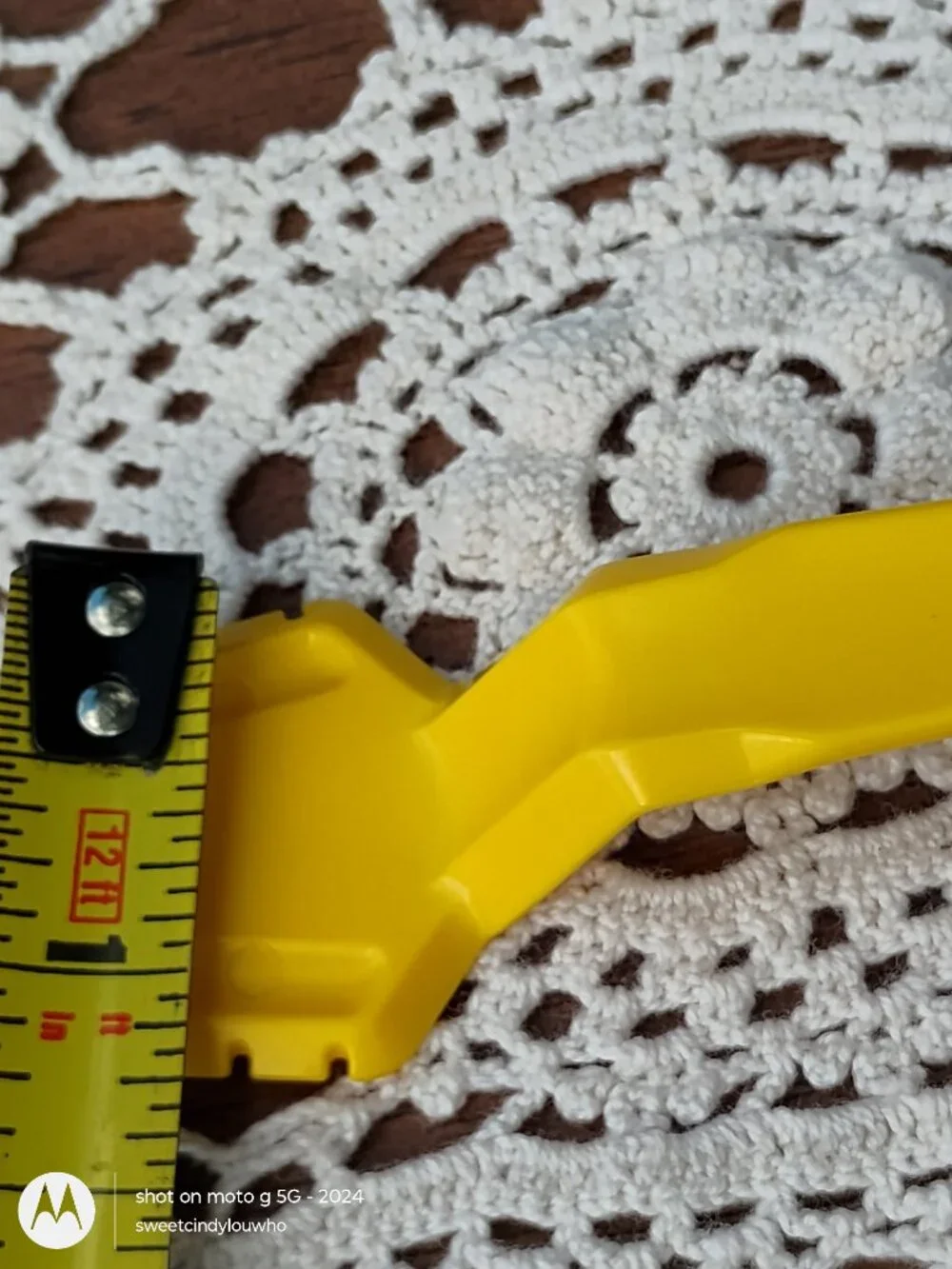 Tupperware Toys miniature Cut N Serve cake pie server Autumn Yellow mini play
